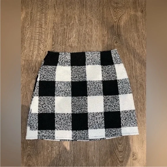 Floral Yellow Two-Piece Set - Picture 8 of 8